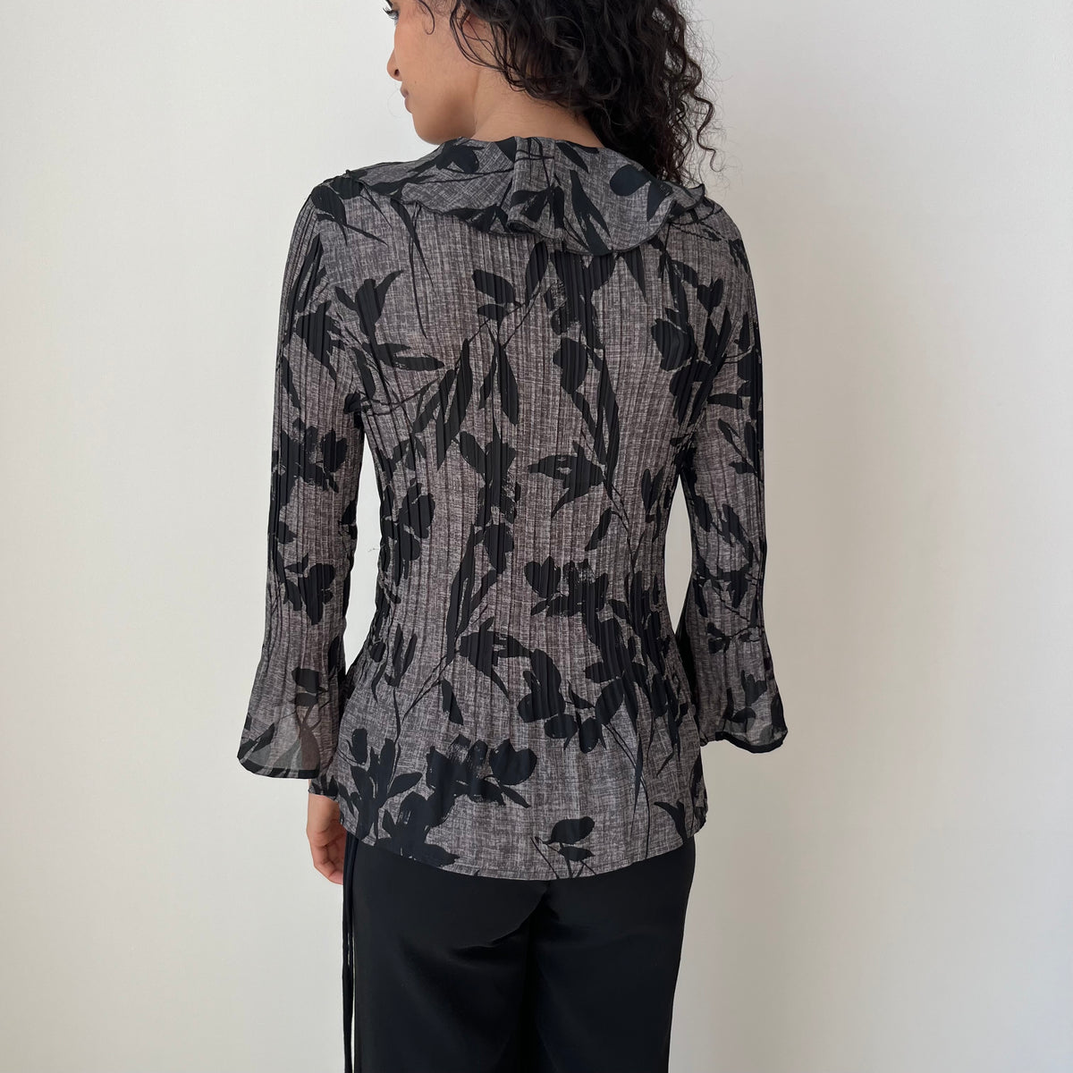 Long Sleeved Top - Size L