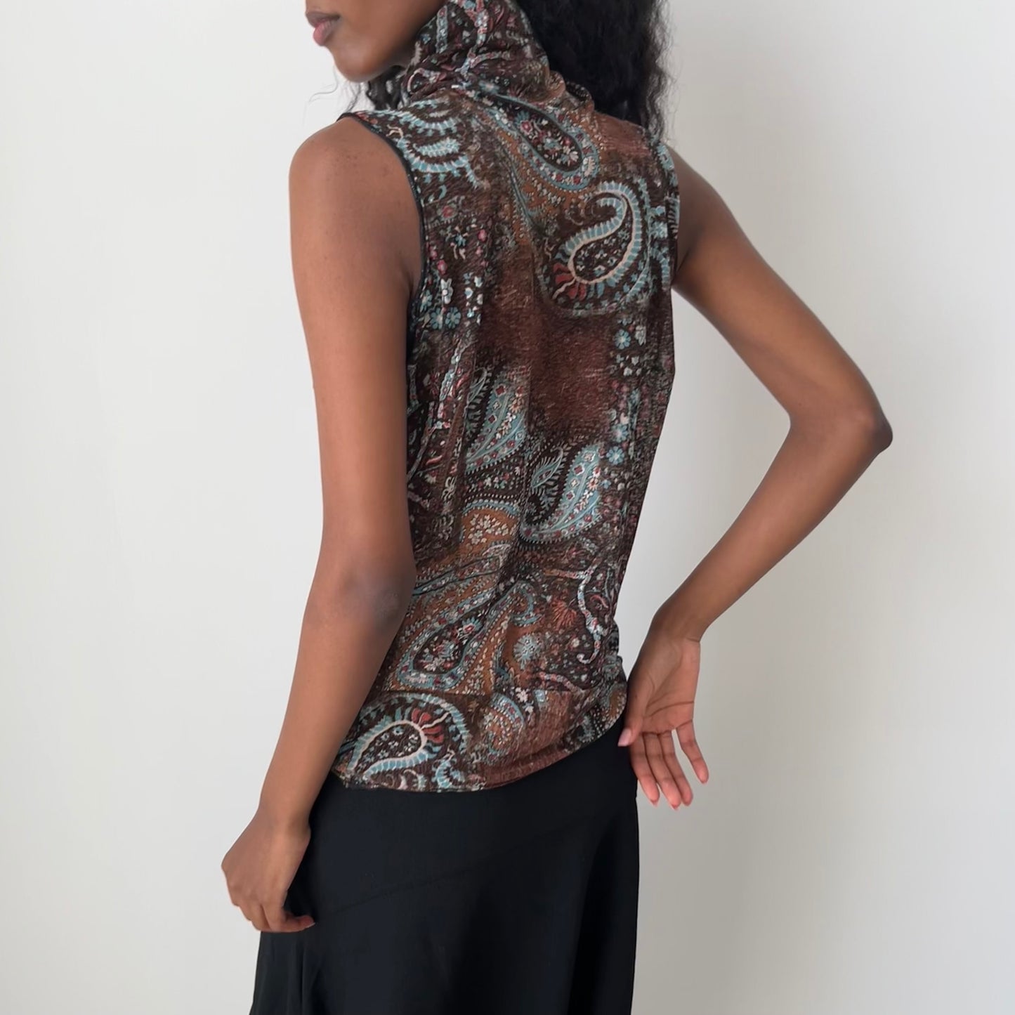 Sleeveless Top - Size M
