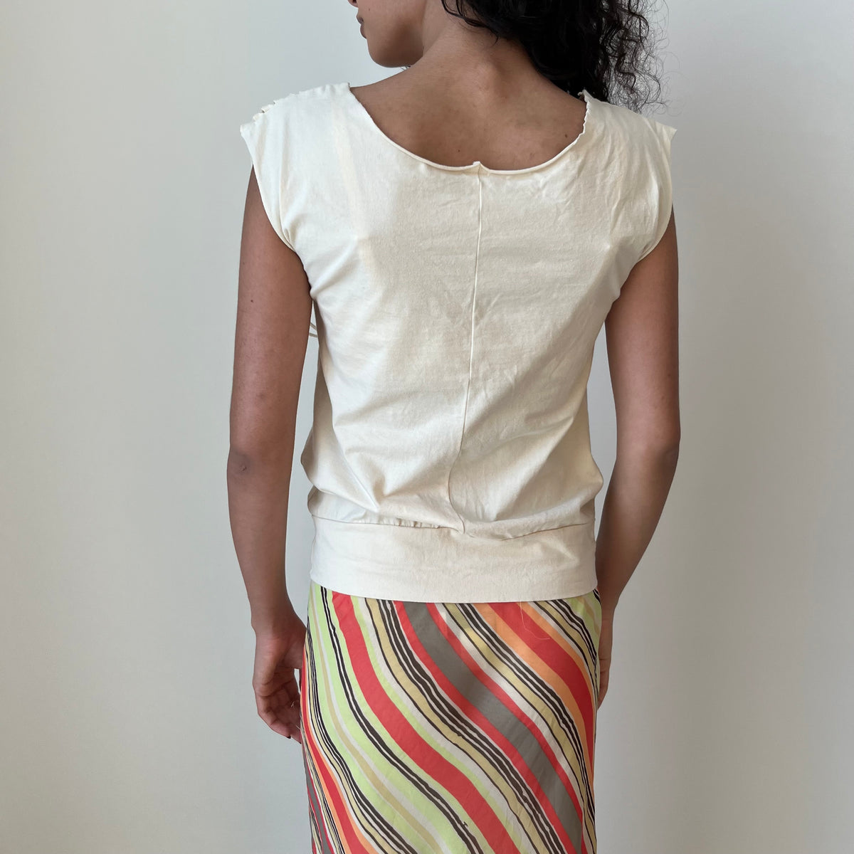 Sleeveless Top - Size M