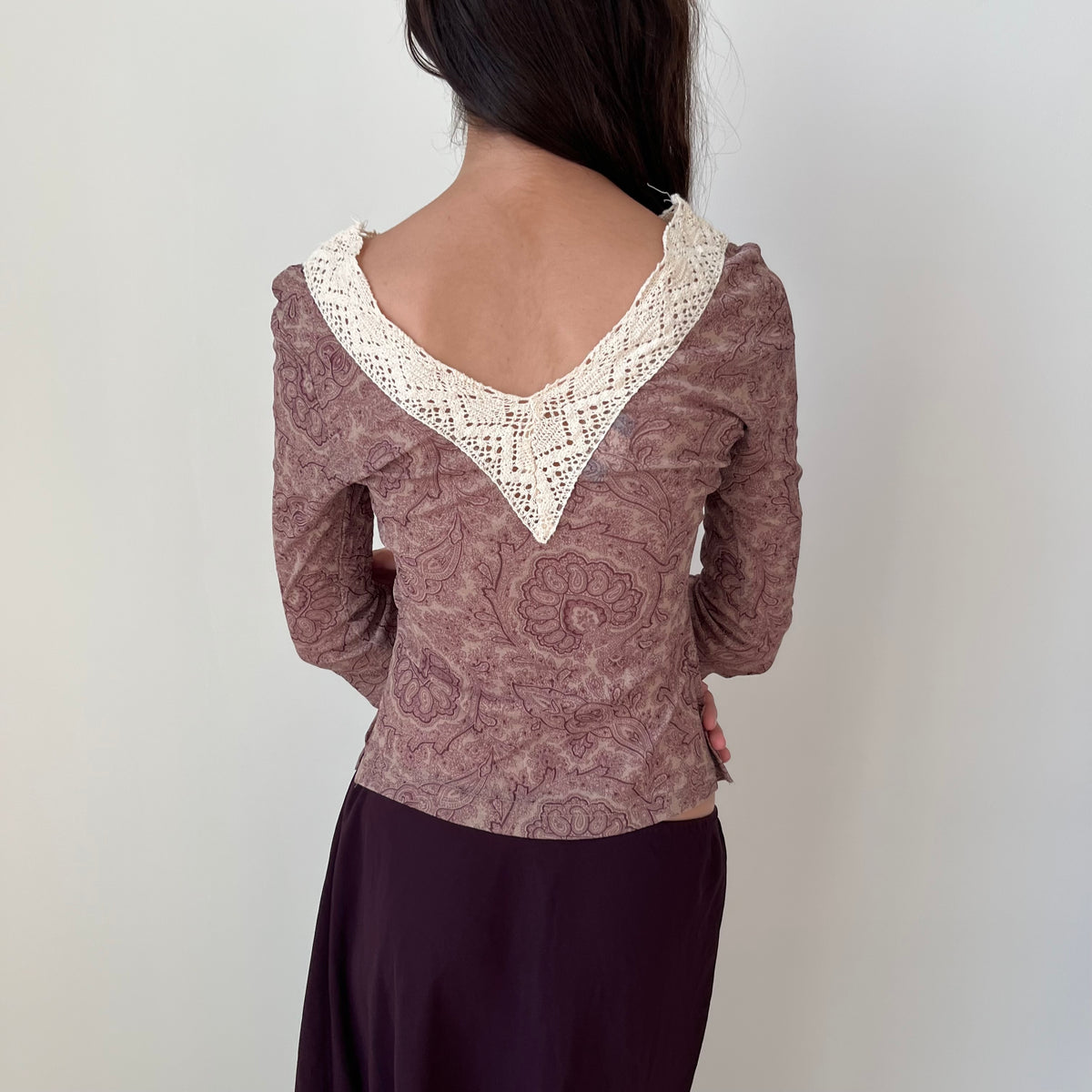 V Neck Long Sleeved Top - Size S