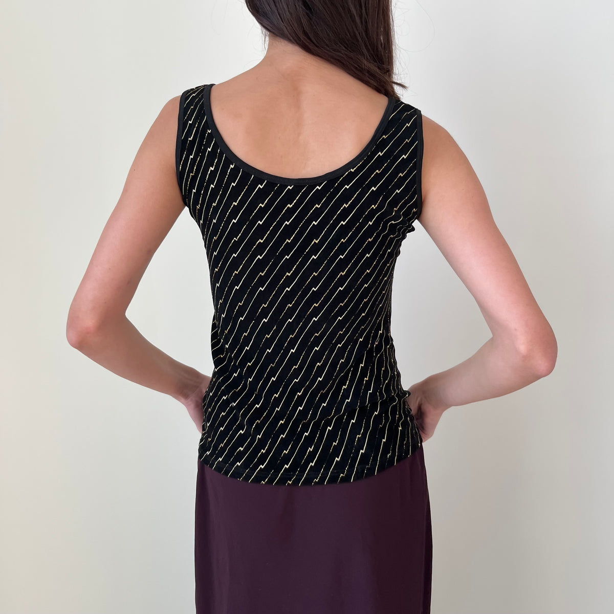 Slinky V Neck Top - Size S/M