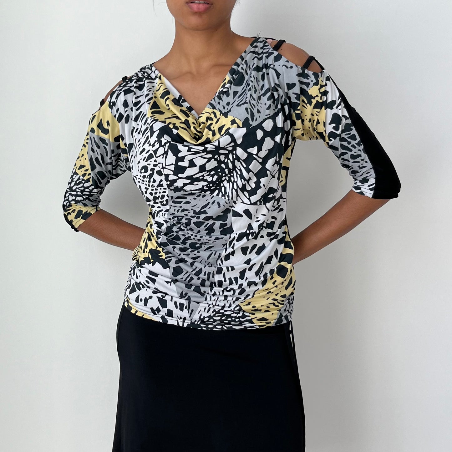 Three Quarter Sleeve Top - Size S/M