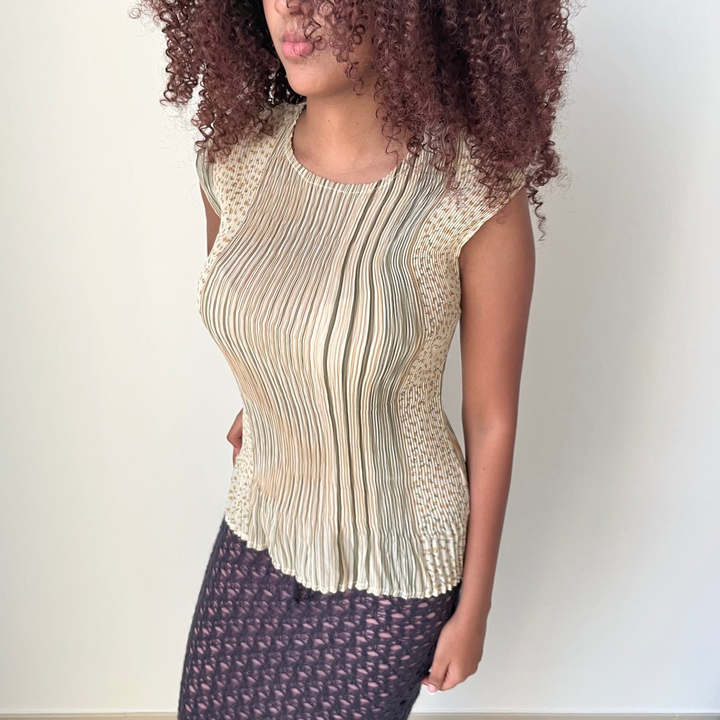 Sleeveless Top - Size S/M