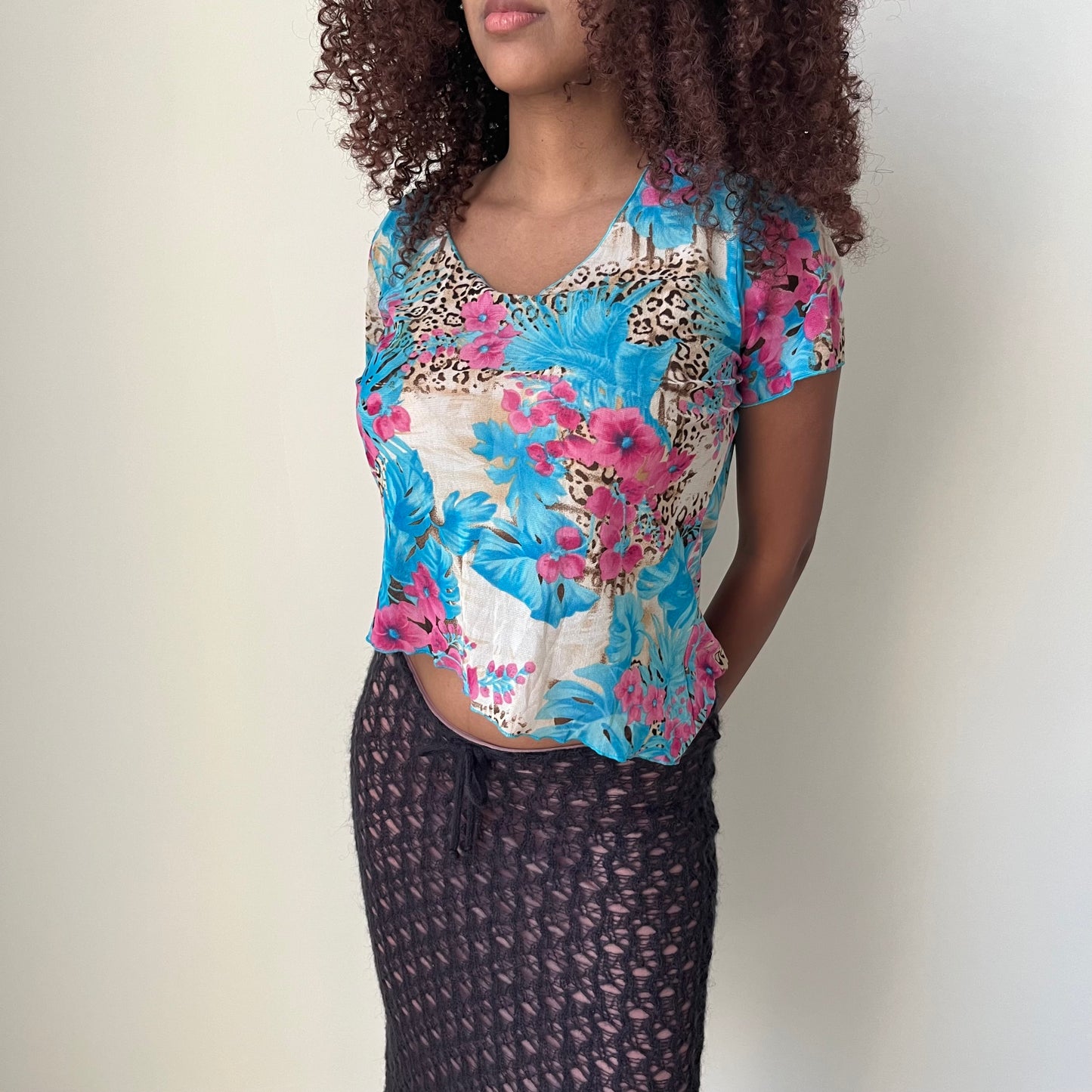 Short Sleeved Top - Size M/L