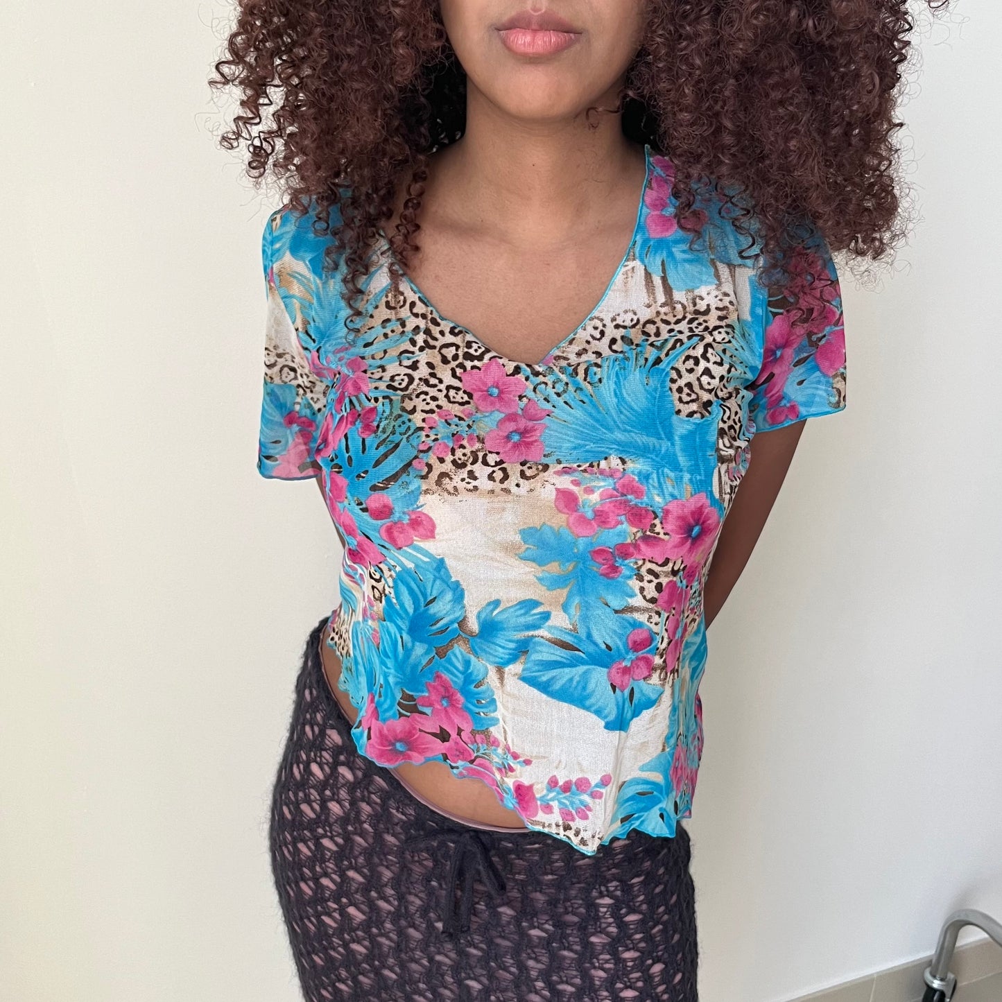 Short Sleeved Top - Size M/L
