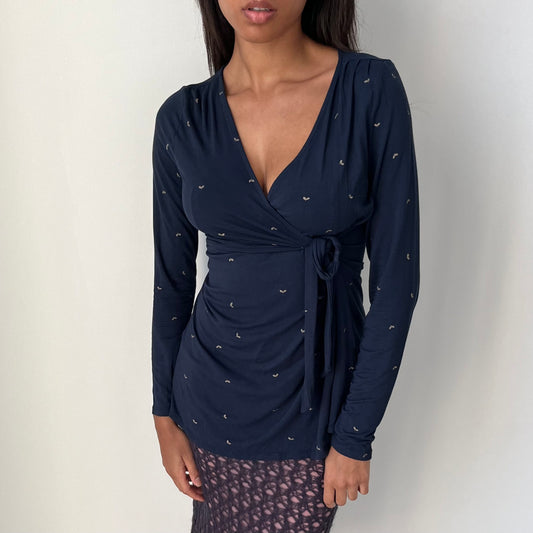 Cross Over Long Sleeve Top - Size M