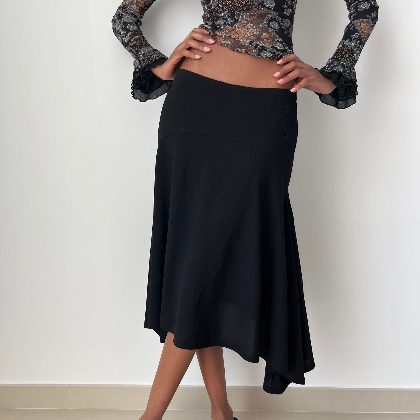 Asymmetric Skirt - Size S
