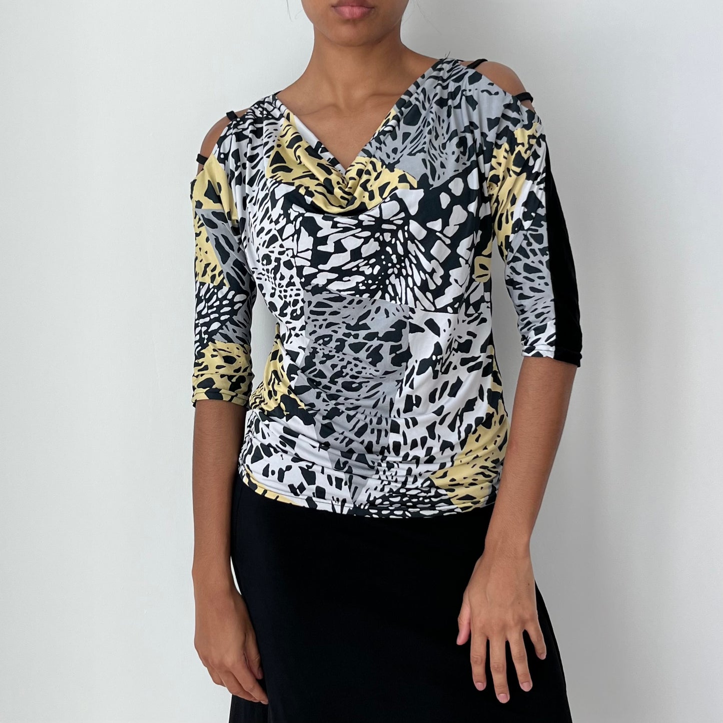 Three Quarter Sleeve Top - Size S/M