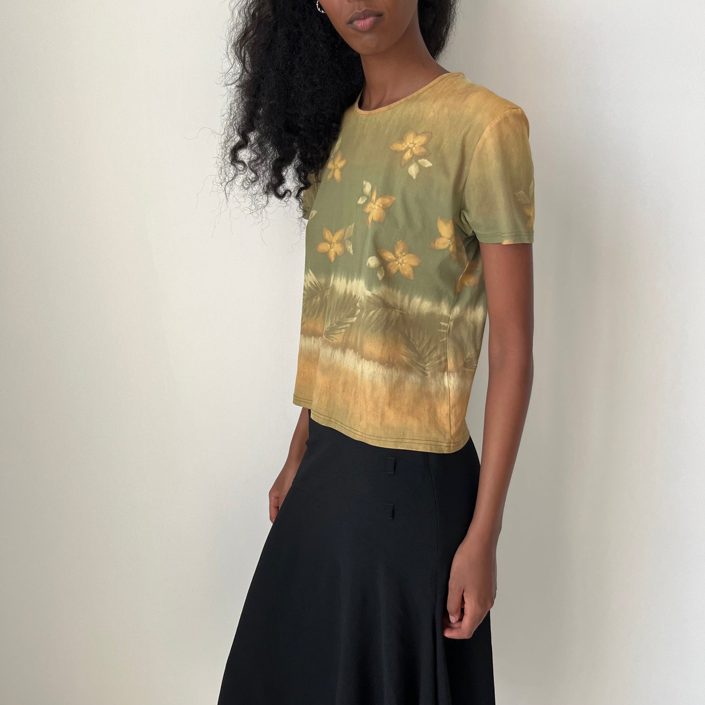 Short Sleeved Top - Size M