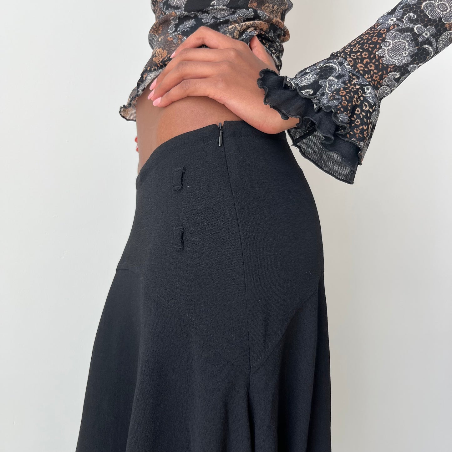Asymmetric Skirt - Size S