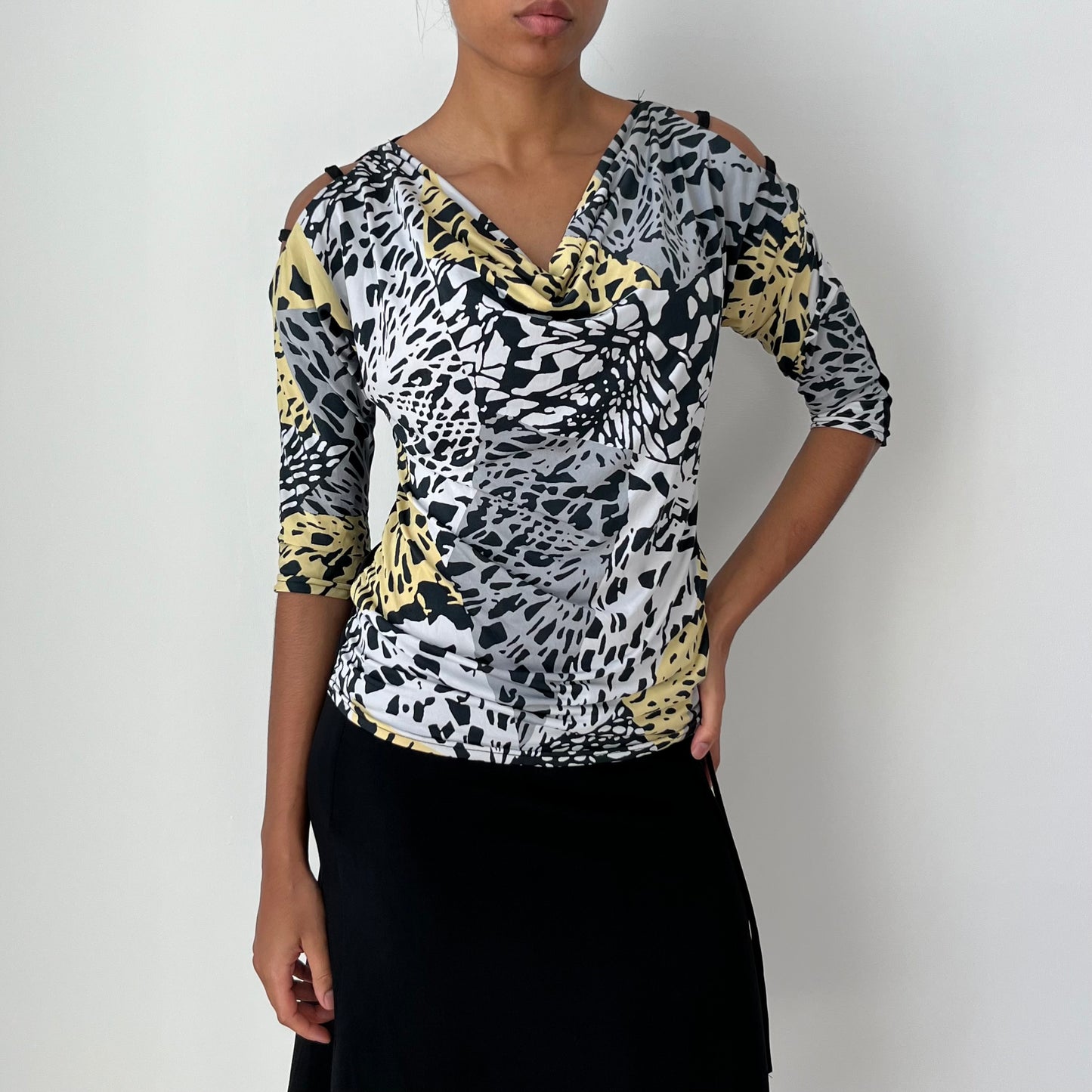 Three Quarter Sleeve Top - Size S/M